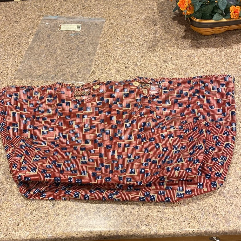 NIP Longaberger XL Oval Picnic Fabric Basket Liner 20509140 Patriotic Flag